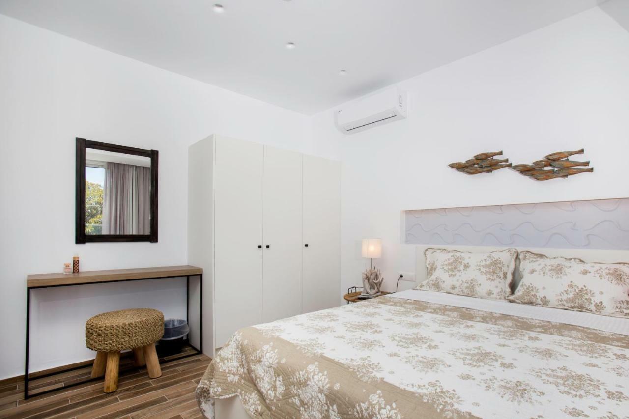 Elenis Philoxenia Apartment Ixia  Exterior photo